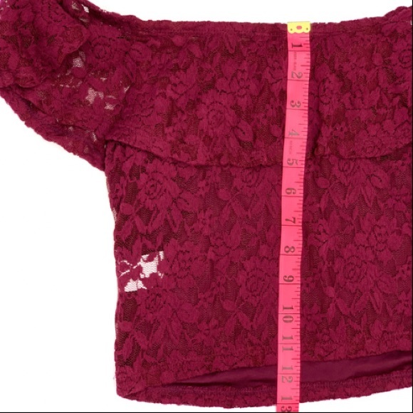 Urban Planet Off Shoulder Crop Top NWOT - Picture 4 of 5